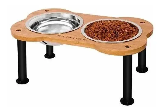 Taças levantadas para cães