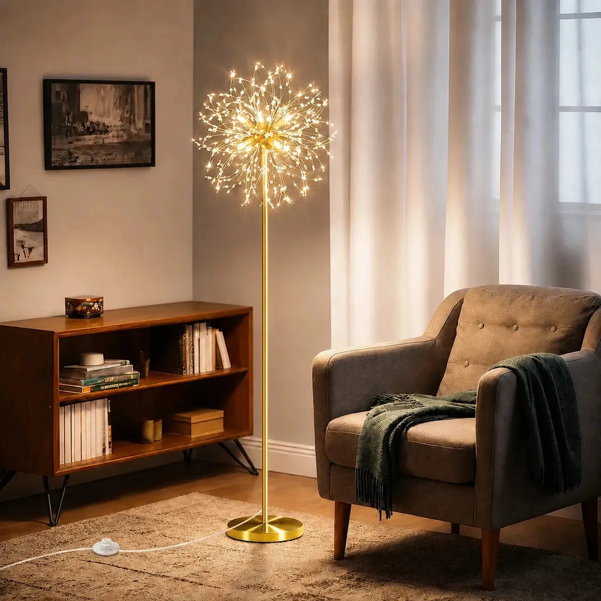Luminária de chão dourada, com interruptor de pedal, luminária de chão luxuosa dente-de-leão, luminária de chão moderna, para sala de estar / quarto / canto de leitura, Bivolt 110-265V , Tieesa