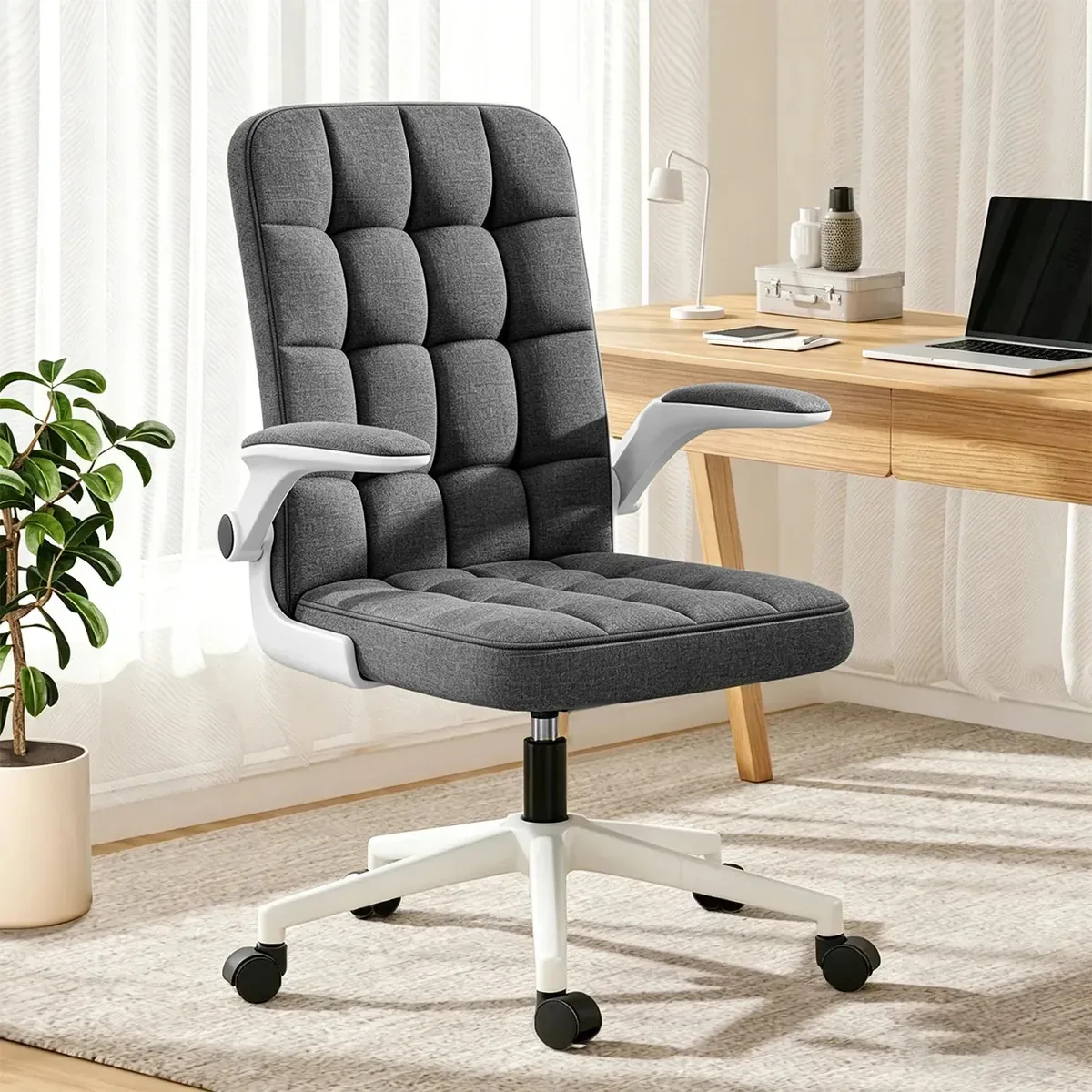 Cadeira Serena, tecido acolchoado, apoios de braços dobráveis, cadeira de mesa executiva, cadeira de escritório giratória ergonômica, cor cinza escuro