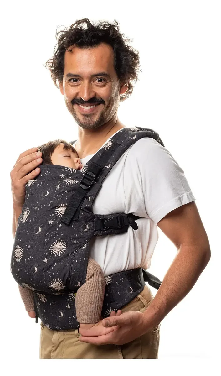 Boba X: carregue seu bebê com conforto e segurança em cinza escuro com estampa de sol e lua