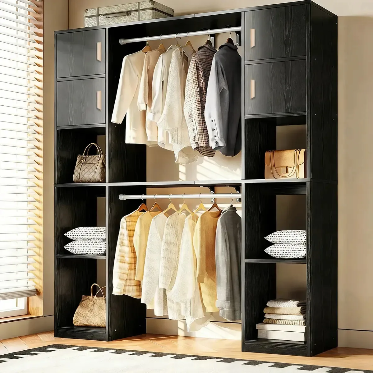 Armário de roupas de quarto com prateleiras e quatro portas - preto