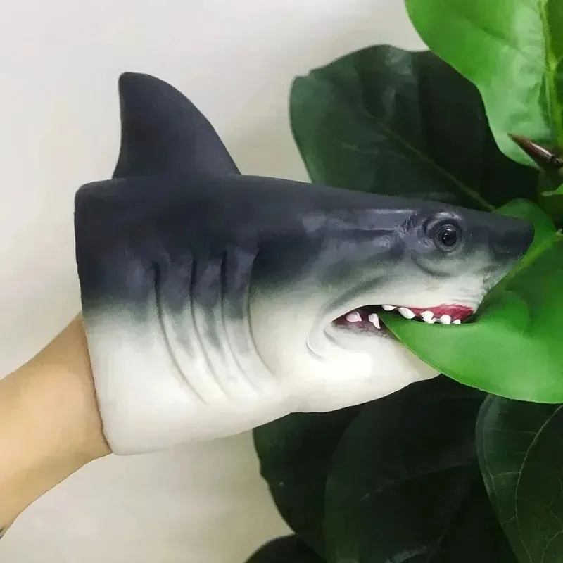 Tiburon - Fantoche realista de animais à mão