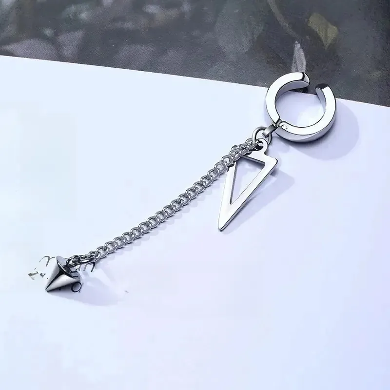 Piercing de corrente triangular falso masculino, aro de aço prateado falso