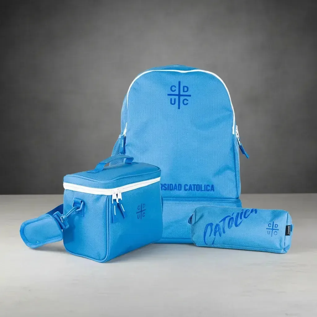 Mochila da Universidade Católica, lancheira e estojo azul