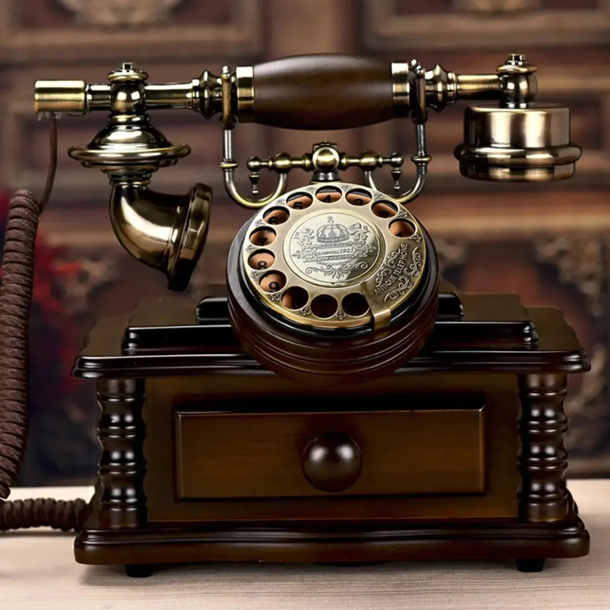 Telefone rotativo retrô Daeoibhjr, telefone fixo residencial, telefone clássico com fio, telefone vintage dos anos 1960 com campainha mecânica/eletrônica, vermelho