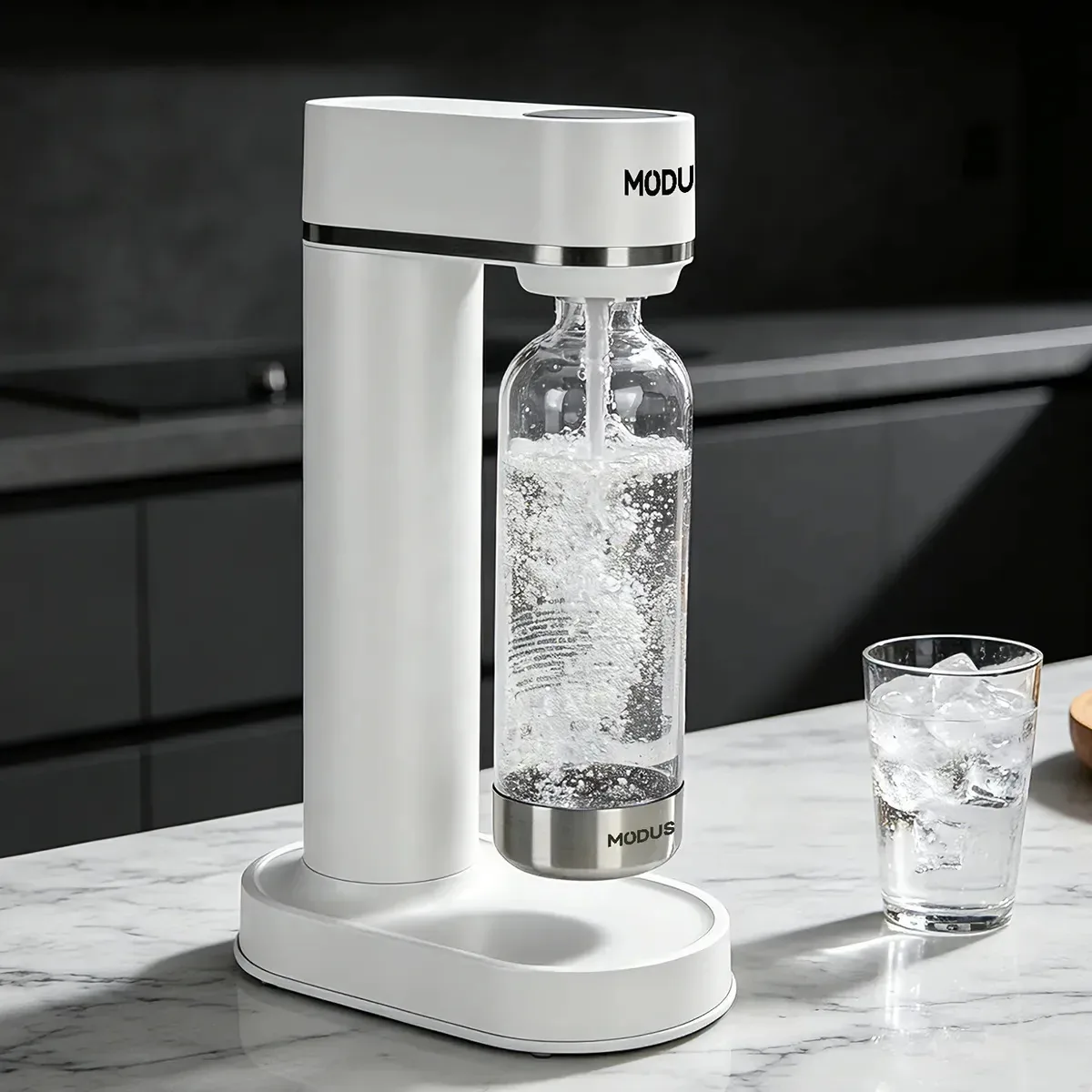 Máquina Para Gaseificar Água Cor Branco-prisma