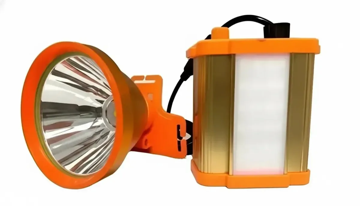 Lanterna de cabeça recarregável Lanterna de caça Lanterna LED recarregável Lanterna tática Poderosa Caça Acampamento Pesca Plástico Laranja Tiro