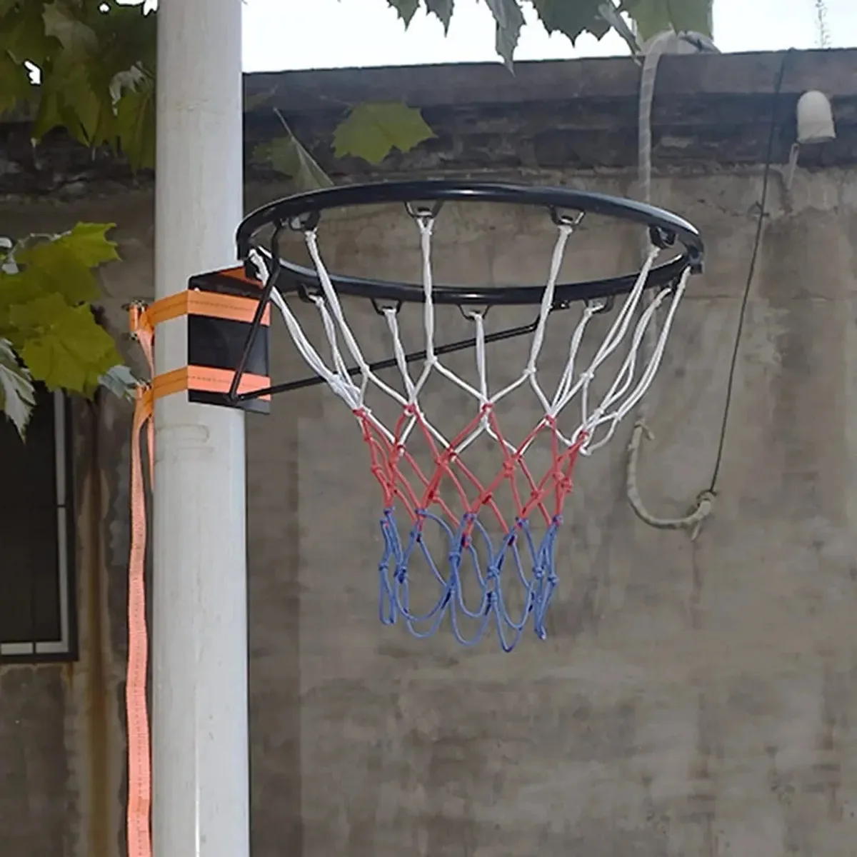 Aro e rede de basquete para crianças e adultos, goleiros e anéis de basquete internos e externos com 2 tiras para árvores, pátios, cercas, academia, garagem, piscina e quadra de basquete
