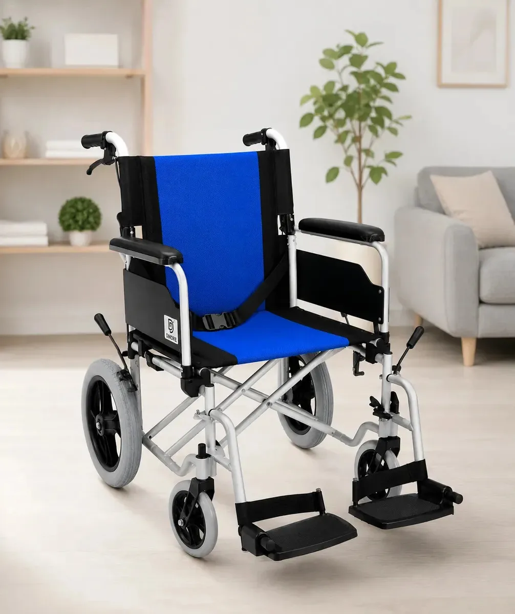 Cadeira de rodas azul leve portátil dobrável Dmore 803b