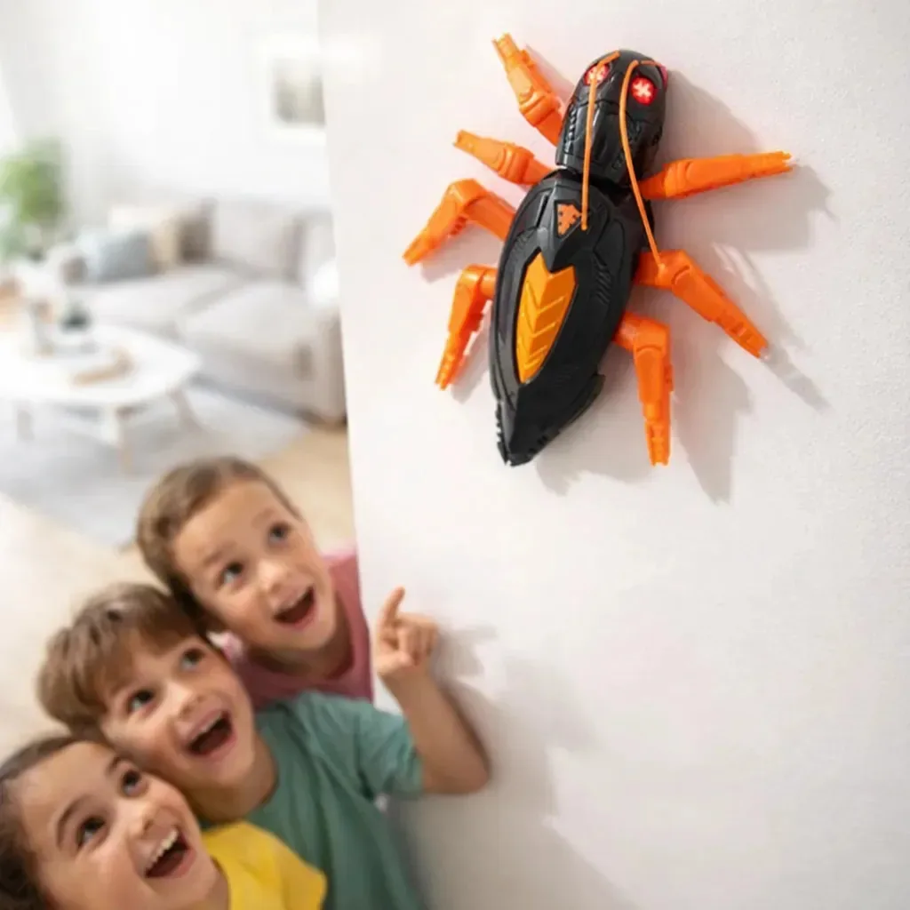Robô de brinquedo Barata GKTech Controle Remoto variada