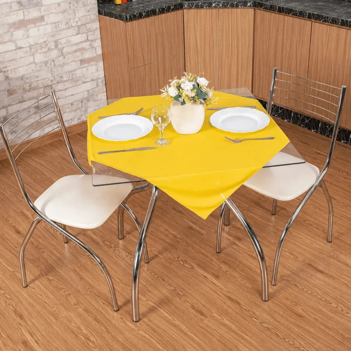 Kit 10 Toalhas Cobre Manchas 75x75 Mesa Festa Buffet Amarelo Lisa