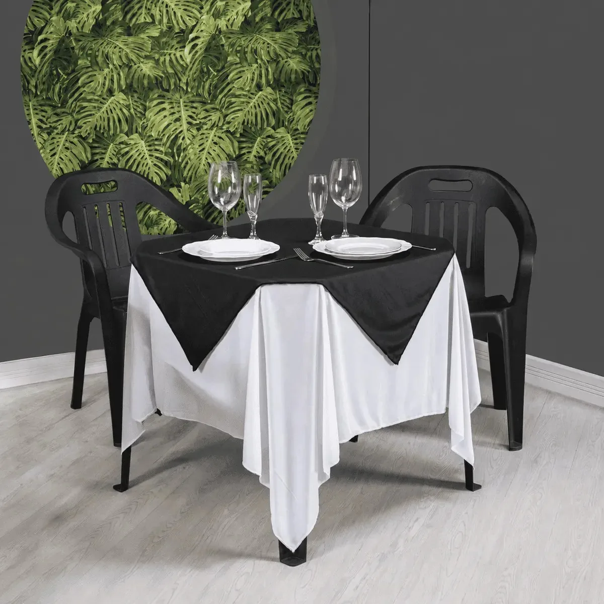 Kit Completo 15 Toalhas Mesa Com 15 Cobre Manchas Preto Lisa