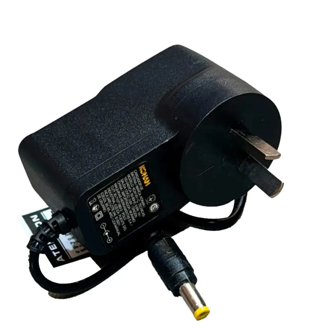 Carregador de parede Konan 12v 0.8a