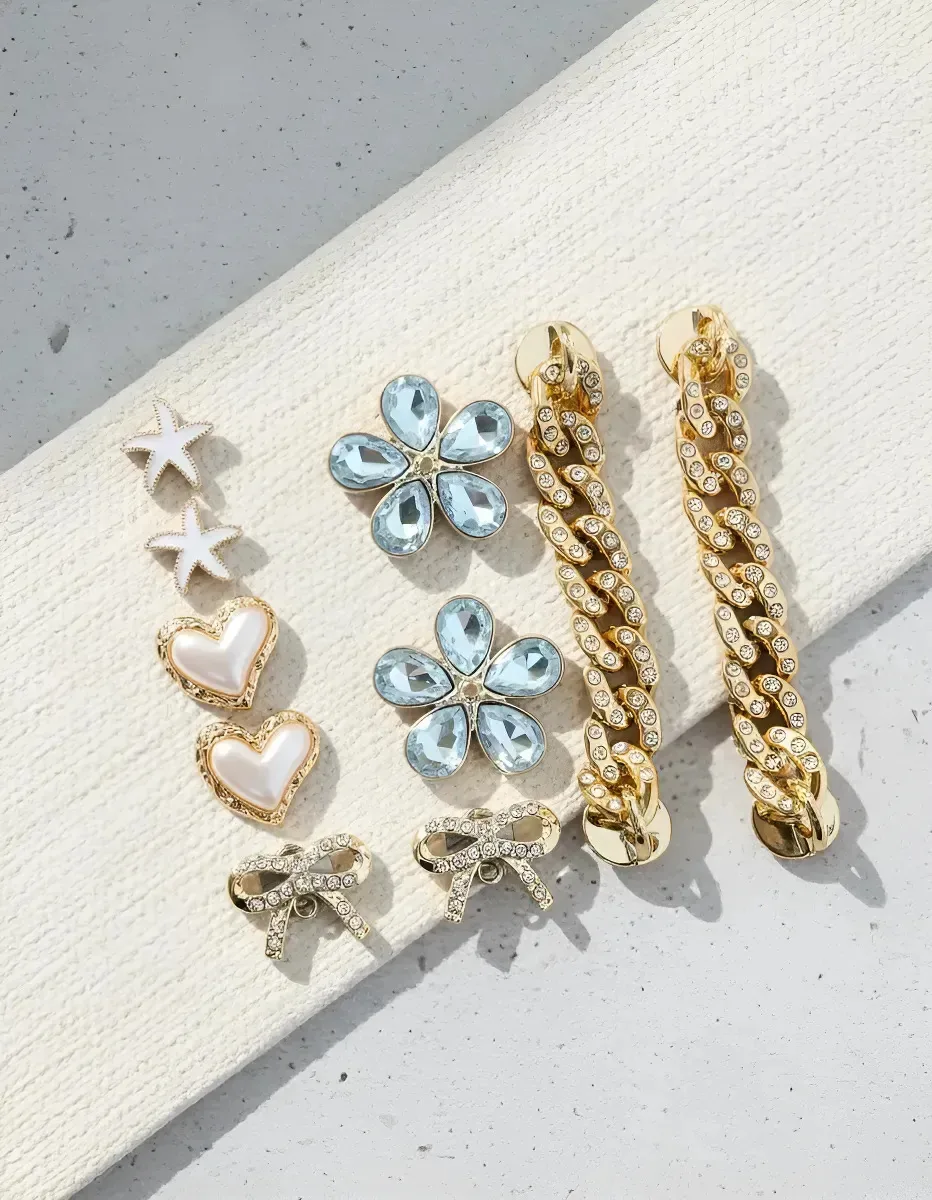 Kit 10 Pins Bottons Metalizados Corrente P/ Crocs Babuche Dourado Flor Strass Coração
