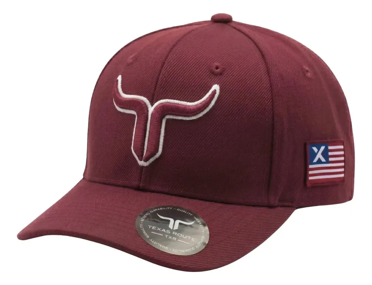 Boné Country Agro Texas Route Aba Curvada Bandeira Ajustável Bordô/branco Un Longhorn