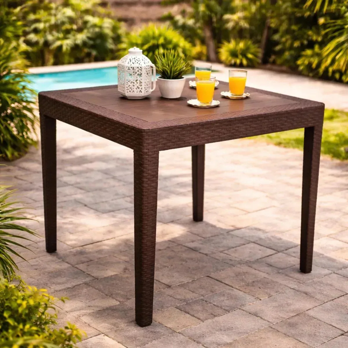 Mesa Plástica Rattan Cor Marrom