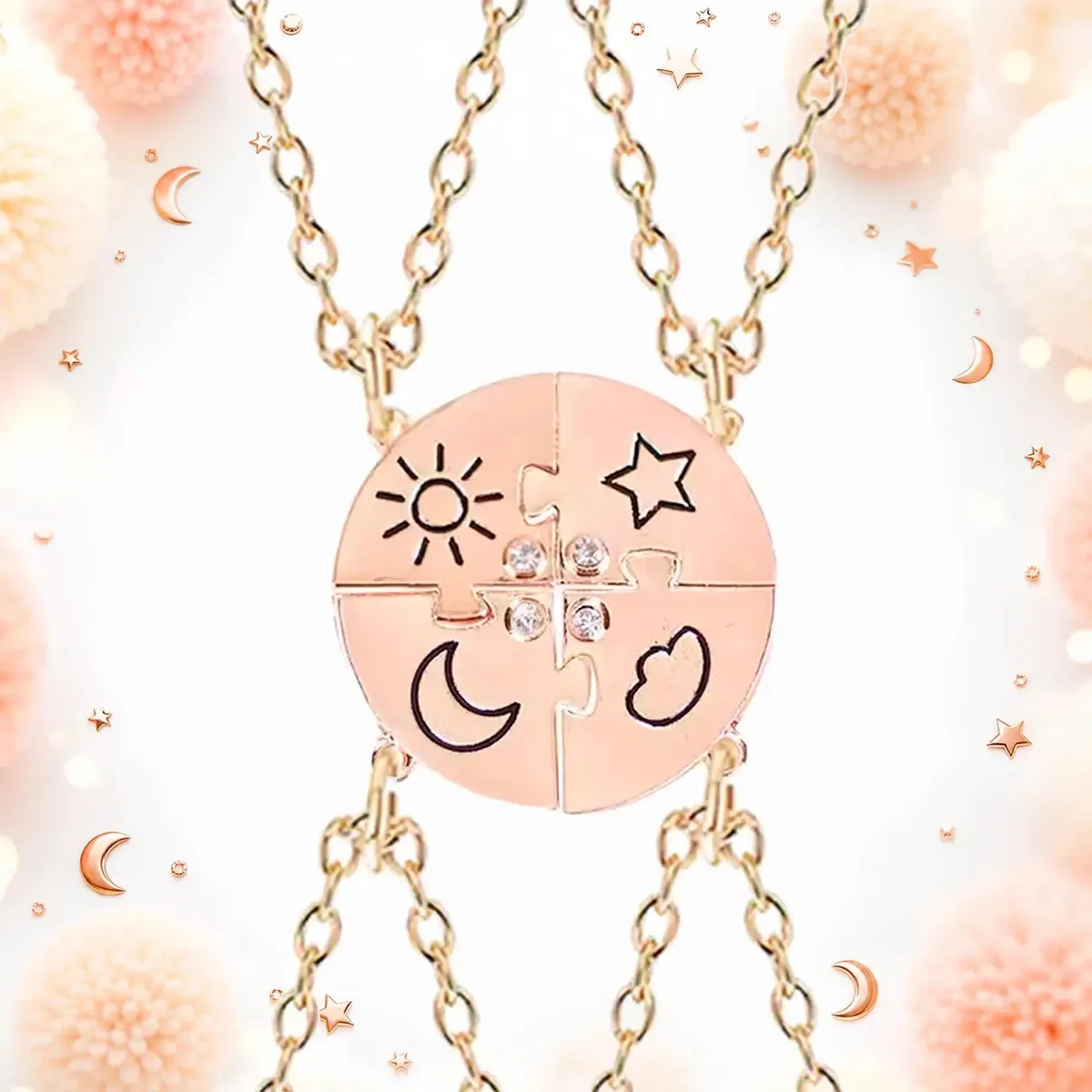 Kit 4 Colares Metades Best Friends para Amigas com Pingente Sol, Lua, Estrela e Nuvem Dourado