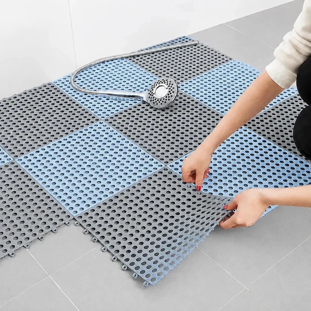 09 Tapete Para Box Banheiro Vestiário Chuveiro Estrado 30x30 Cor Cinza e Azul