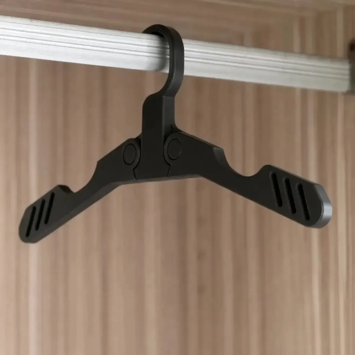 Cabide Dobrável Viagem Compacto Portátil Resistente Roupas Preto
