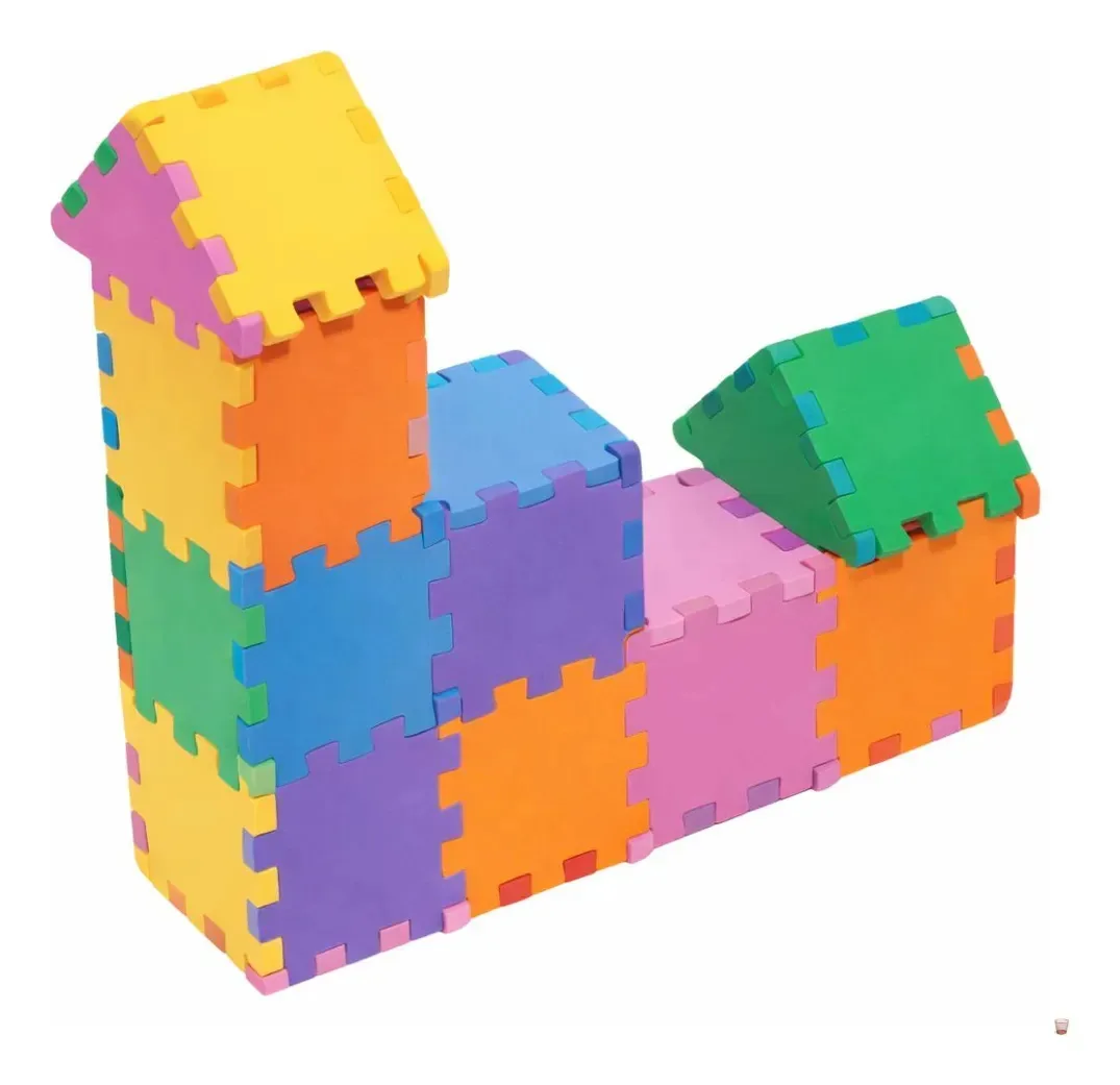 Tapete Eva Brinquedo De Montar Castelo 60 Peças 9 Cm Cada Colorido Liso