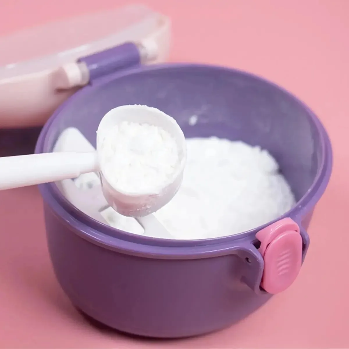 Porta Leite Em Pó Infantil Com Colher Dosadora Fórmula Bebê Roxo
