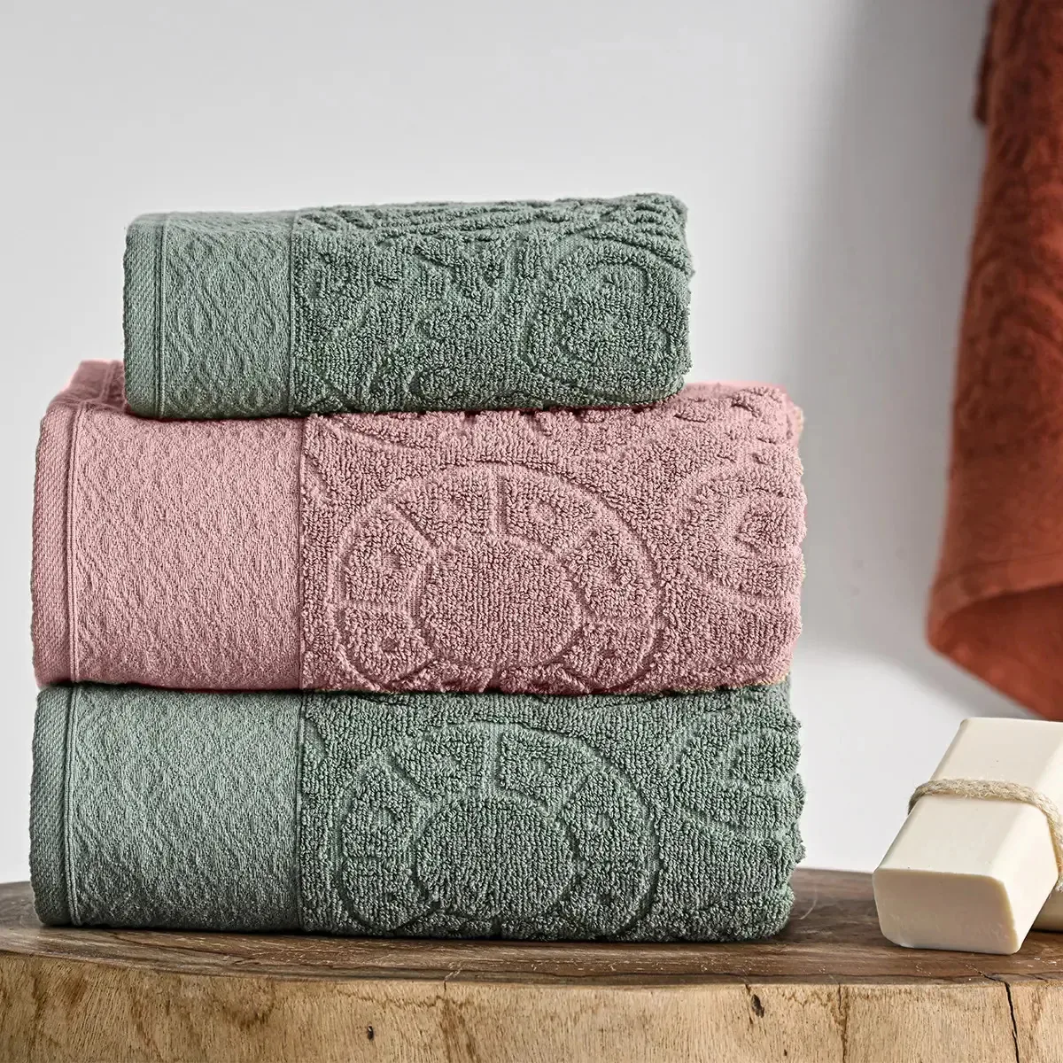 1 Toalha Rosto Macia 450g/m2 Grossa Absorvent 50x80 Med Ro Rosa Rose Premium Felpuda Rosto Algodão