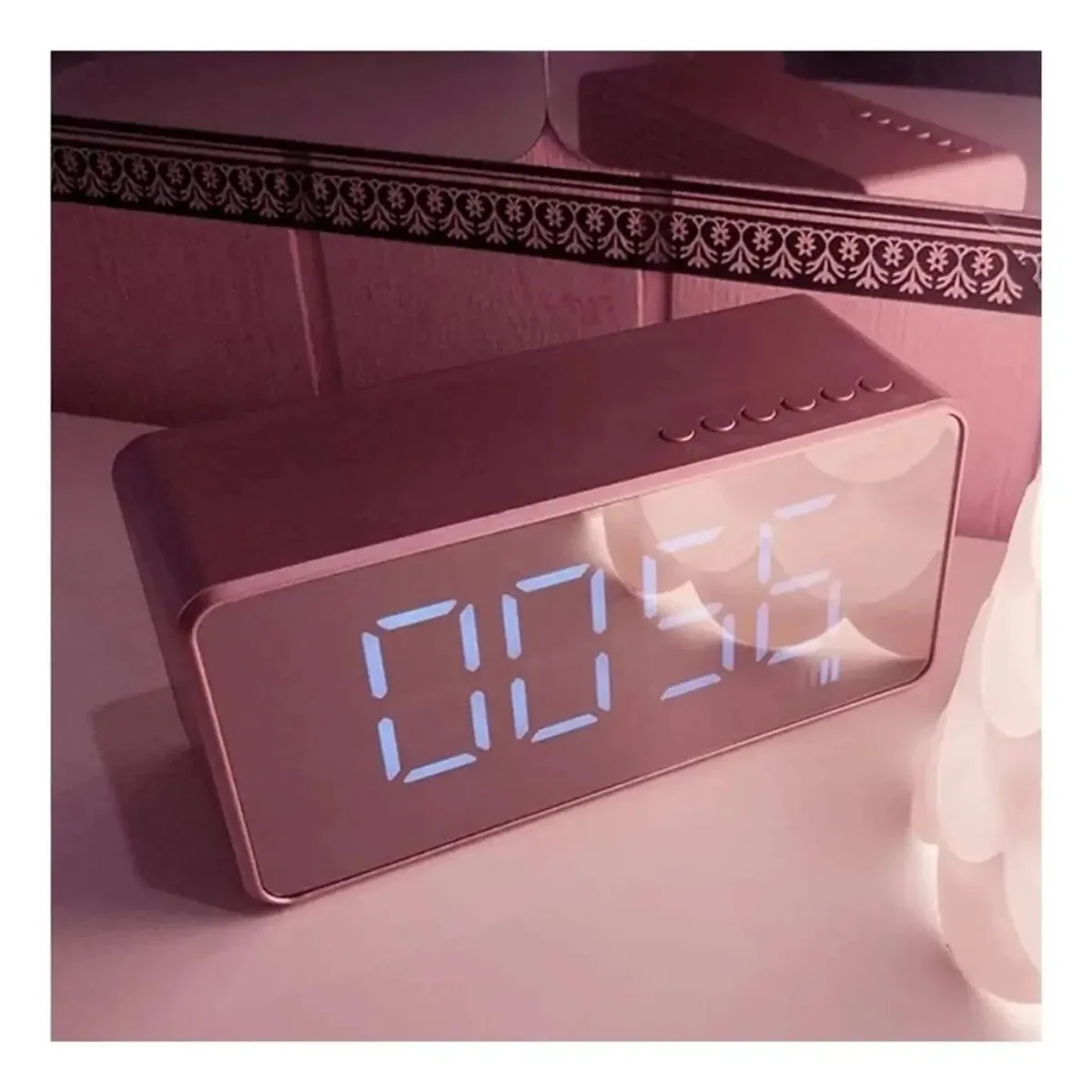 Karfri - Despertador de rádio para uso doméstico, despertador digital, relógios digitais com estéreo, rádio FM, ajustável, repetido, design espelhado, rosa (cor: roxo)