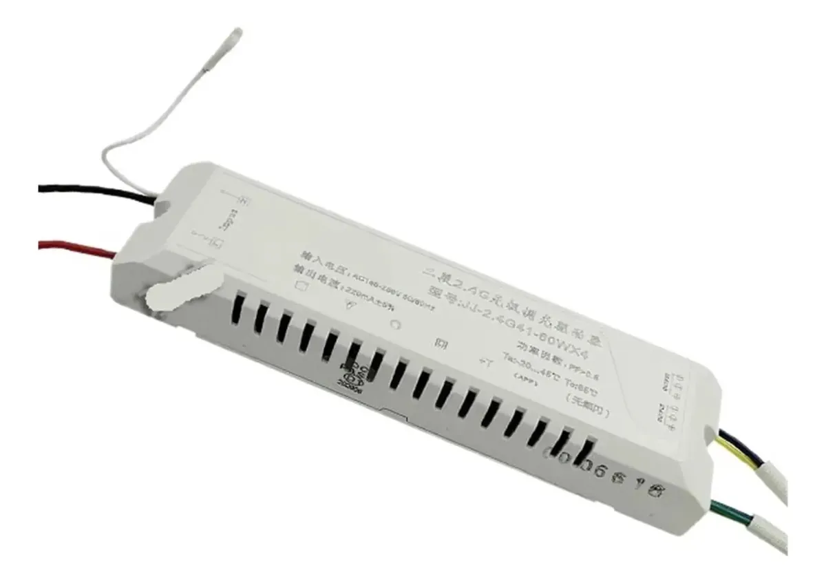 Fonte de alimentação do controlador de LED, três cores variáveis, escurecimento de 2,4 G e controle remoto de aplicativos de celular segmentado por cores de 36 W Cor do lastro: escurecimento de 2,4 G