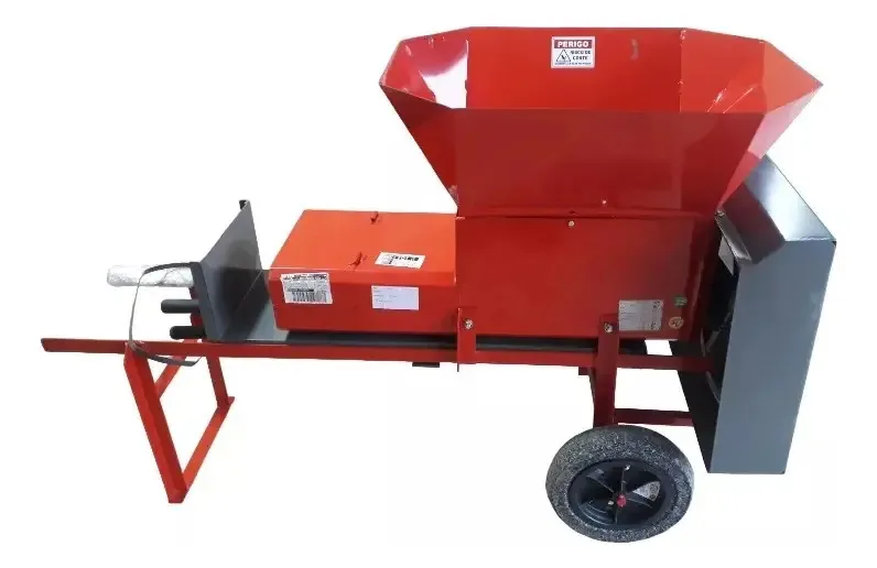 Ensacadeira E Compactadora De Silagem Primus C/ Motor Gas