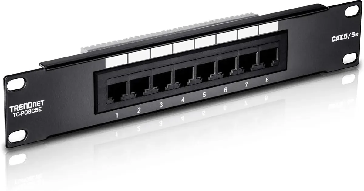 Patch de painel Trendnet Cat5/5e de 8 portas para montagem