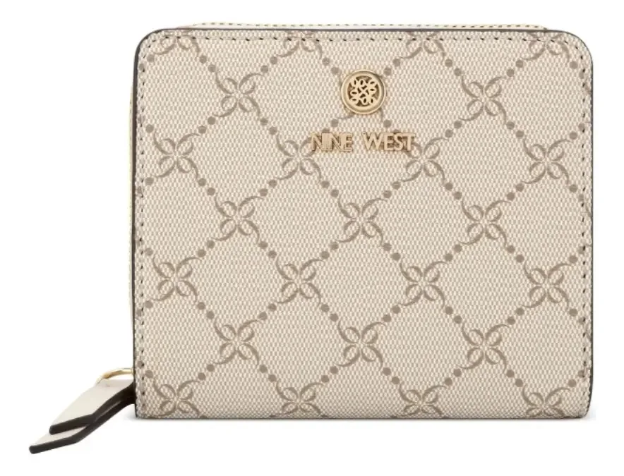 Carteira feminina Nine West Beige Gg1403237 com design gráfico de tecido
