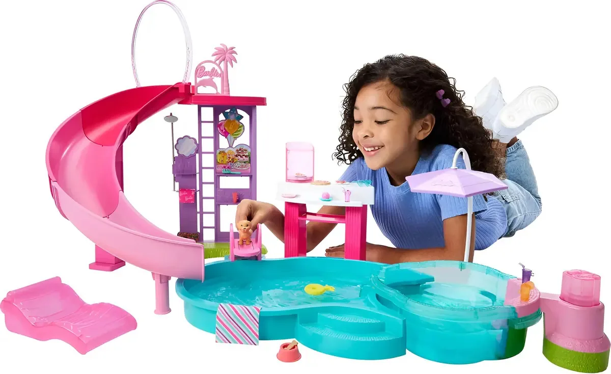 Barbie Dream Pool com 20 acessórios rosa