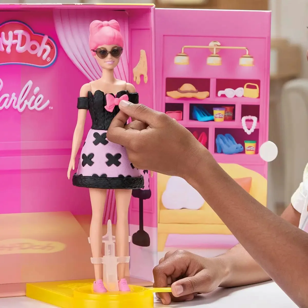 Brinquedo Play-doh Barbie Fashion Show rosa Play-doh Play-doh