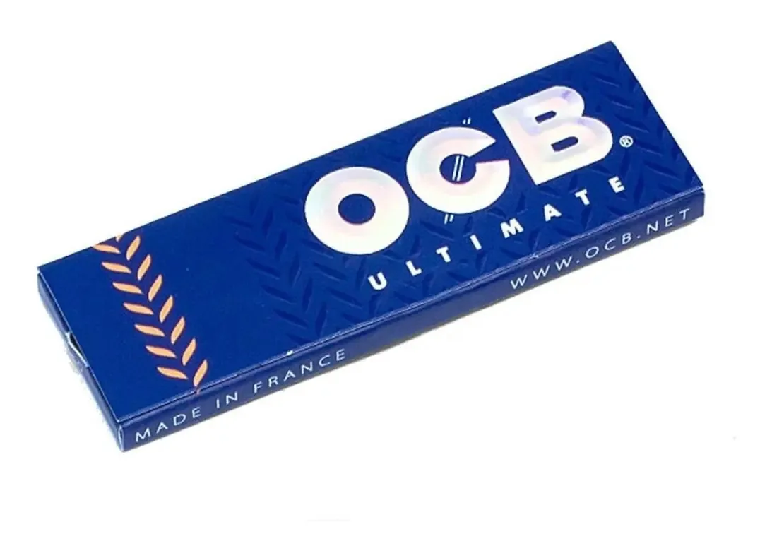 Papéis de cigarro ultrafinos OCB Ultimate 7 tamanho #7, cor branca, em um pacote de 50