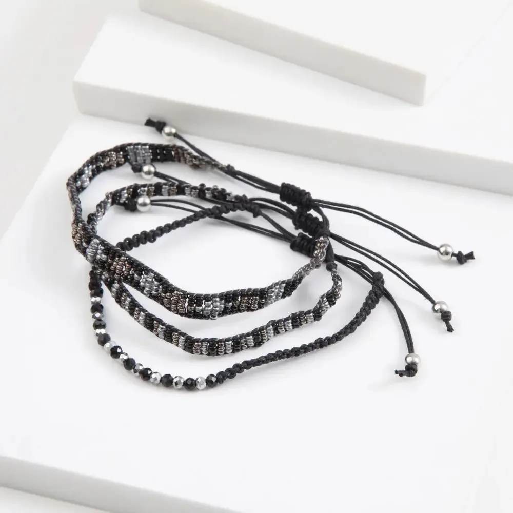 Conjunto de 3 pulseiras humanas de tecido preto