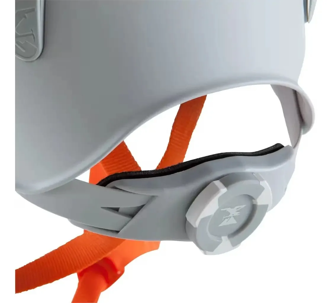 Capacete Simond de escalada e montanhismo cor cinza tamanho 50-57cm