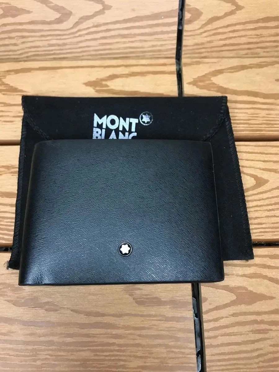Carteira Masculina Moderna