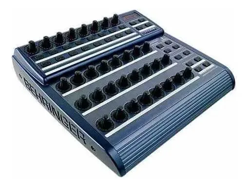 Controlador Midi rotativo Behringer BCR2000 B-control