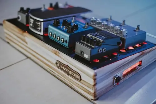 Pedalboard Hands Linha Supreme 70x40 Cor Preto