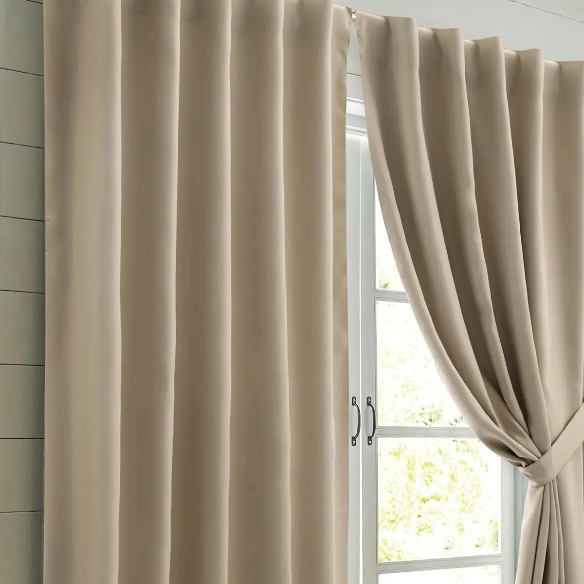 Conjunto de cortinas Black Out com 2 panos 140x210 lisos com acessórios Jc Color Blackout Soft Mink