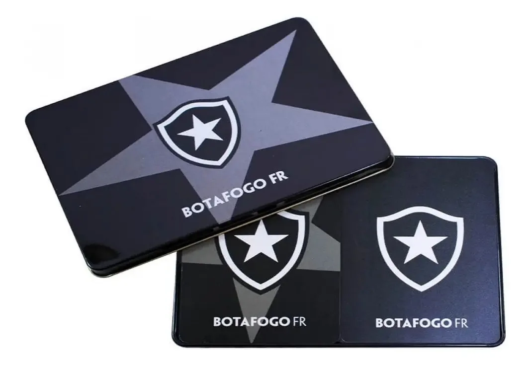 Jogo Com 2 Baralhos Na Lata Metal Time Botafogo Cor do dorso Preto Idioma Português