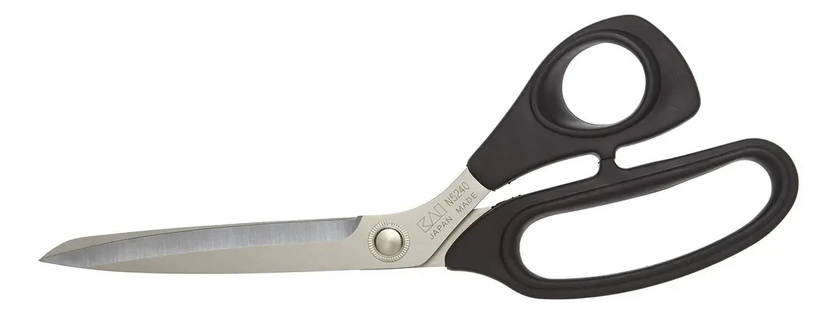 Tesoura de costura 5240 22 8 cm