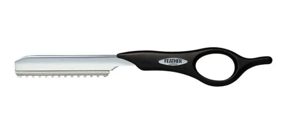 Feather Styling Short Razor Black