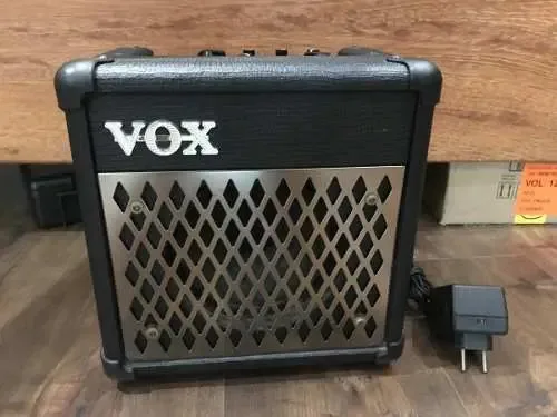 Amplificador VOX DA5 para guitarra de 5W