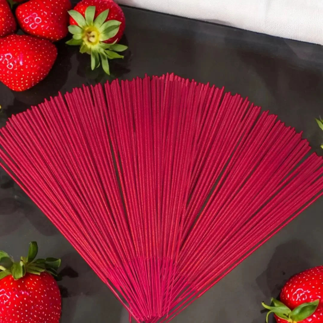 Venda por atacado de 100 palitos com porta-incenso, aromas, fragrância de morango