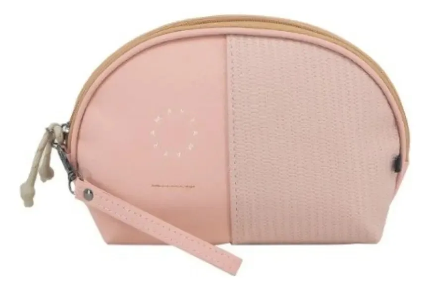 Bolsa de higiene feminina Amayra Curve emborrachada com detalhes em tecido rosa
