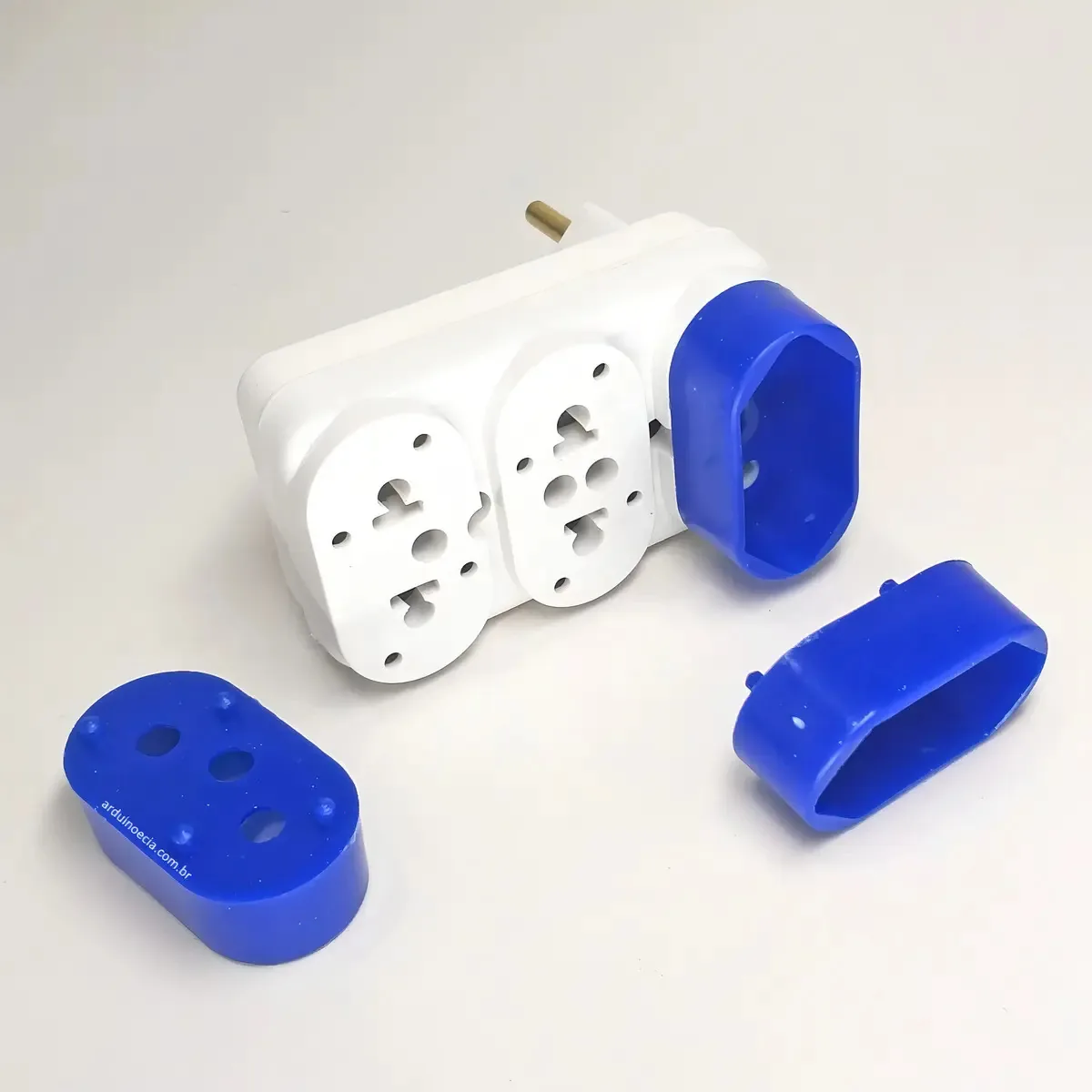 Adaptador Tomada Lateral 10 E 20a Tomadas Extensao Benjamin