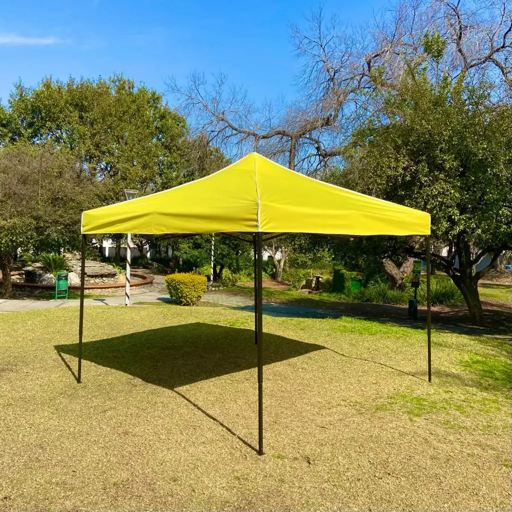 Toldo impermeável reforçado 6x3 (6 paredes e 4 janelas) Cor amarela