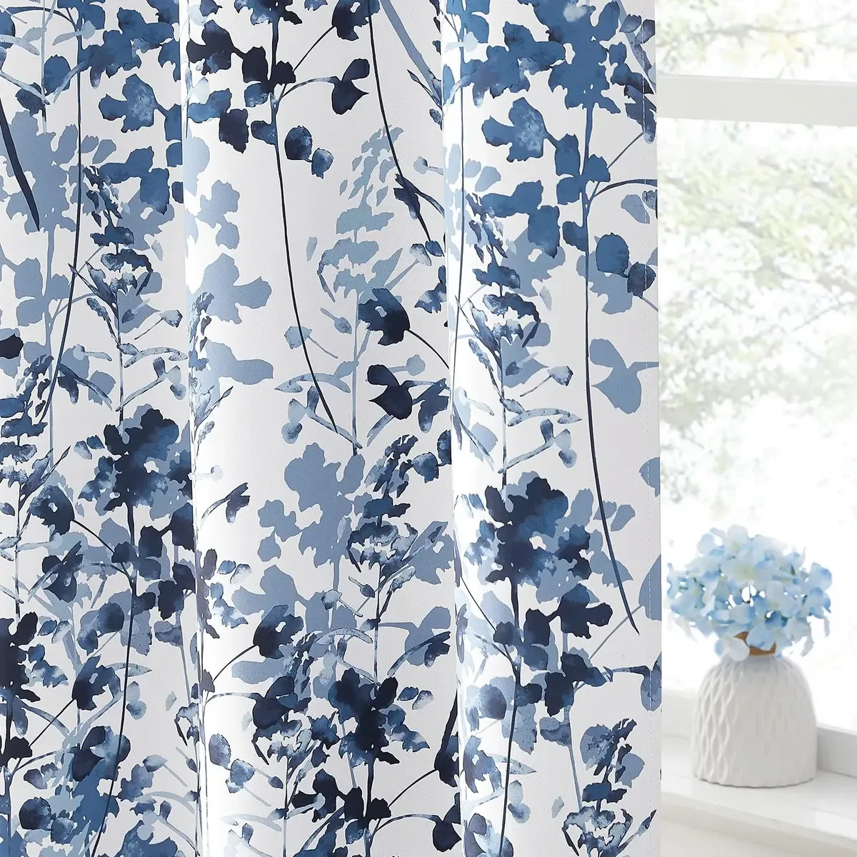 Cortinas opacas Kgorge, design de damasco, azuis