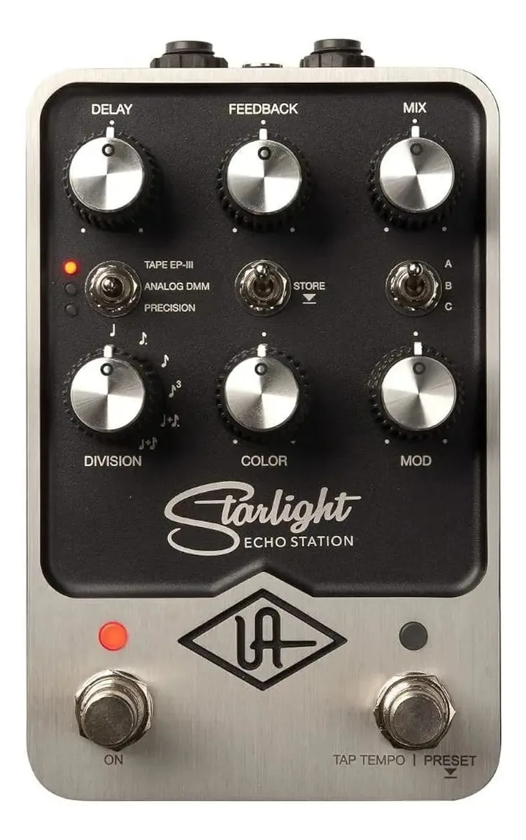 Pedal Uafx Starlight Delay com efeitos analógicos